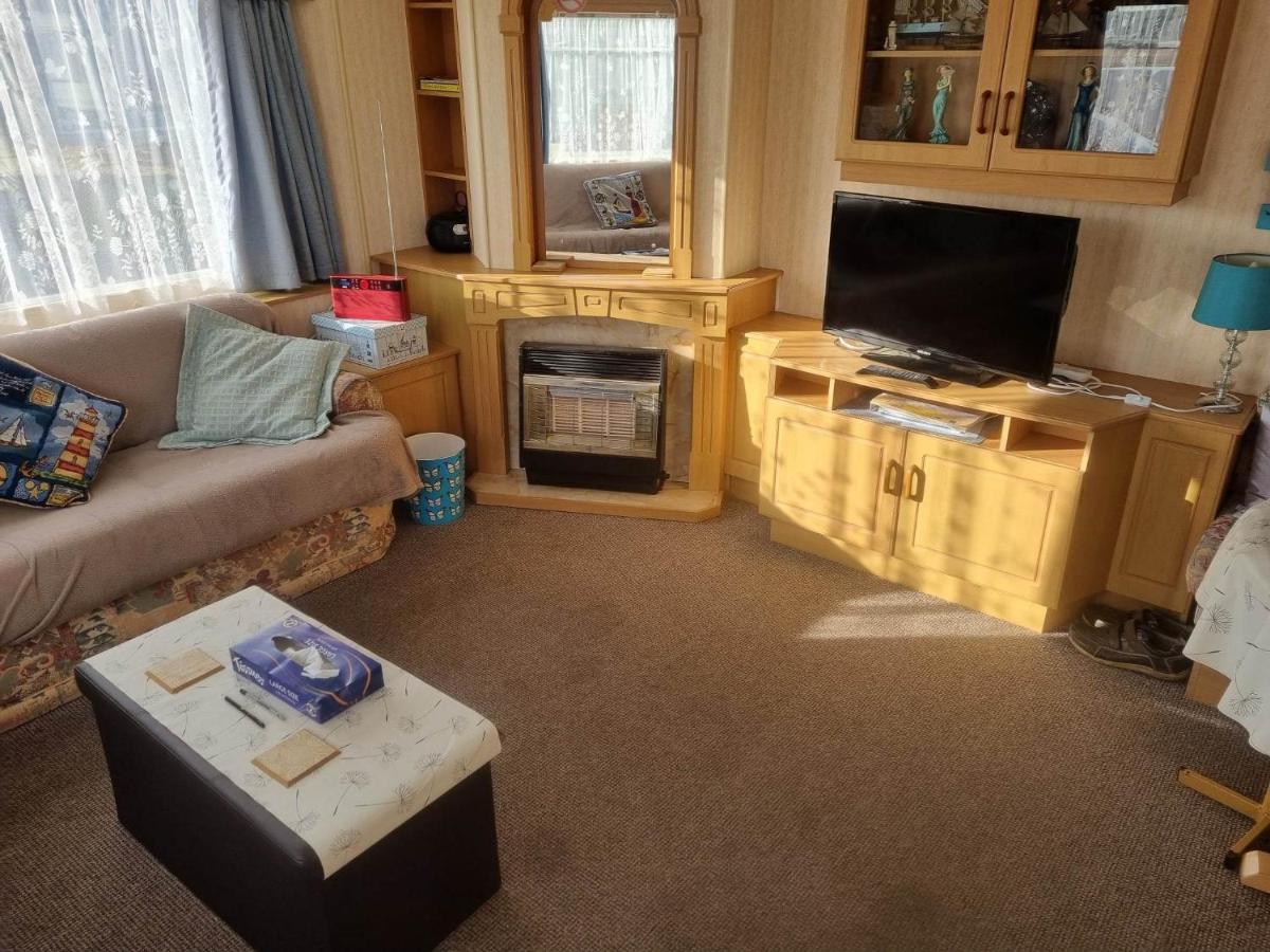 Tm8 6 Berth 2 Bedroom Caravan P Chapel Saint Leonards Kültér fotó